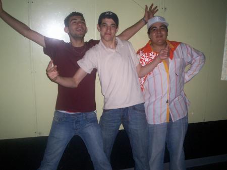moe...................